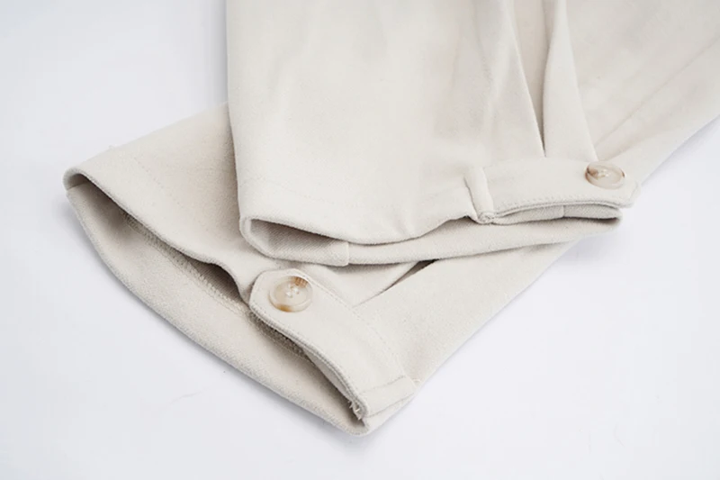 

[EAM] Button Pleated Straight Leg High Waist Woolen Trousers New Loose Fit Pants Women Fashion Tide Spring Autumn 2021 1DD3524