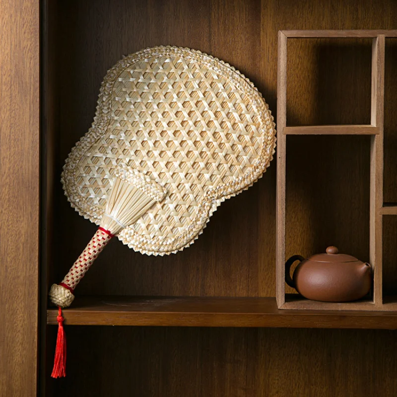 

Hand-woven fan Chinese style men's and women's summer portable banana fan ancient wind wheat straw small fan chinese fan