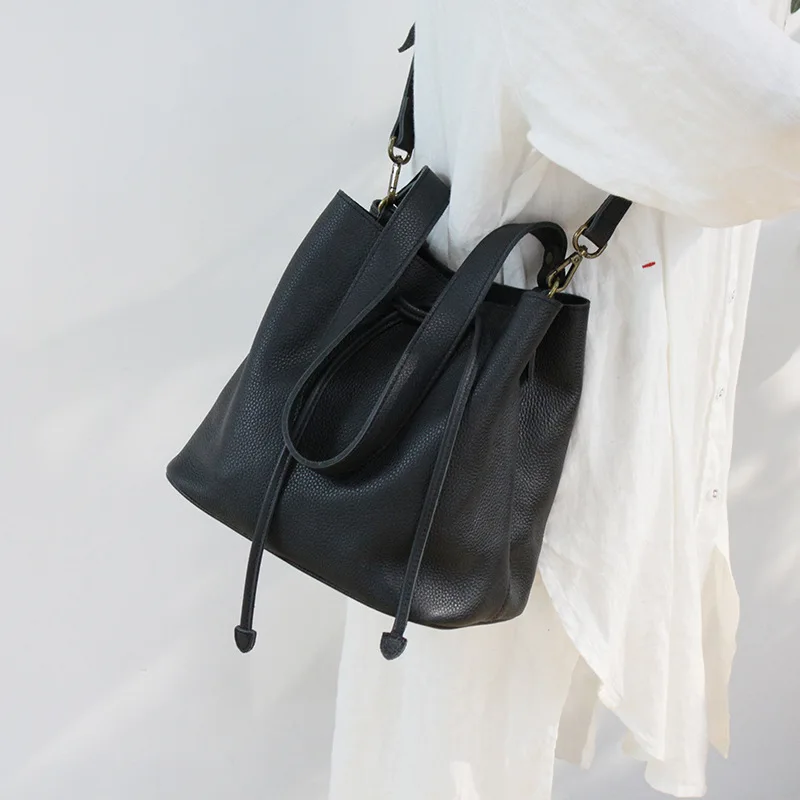 

Luxury Drawstring Bucket Bag Women Handbag Soft Genuine Leather Female Bag Designer Solid Fashion Simple Shoulder Crossbody Bags