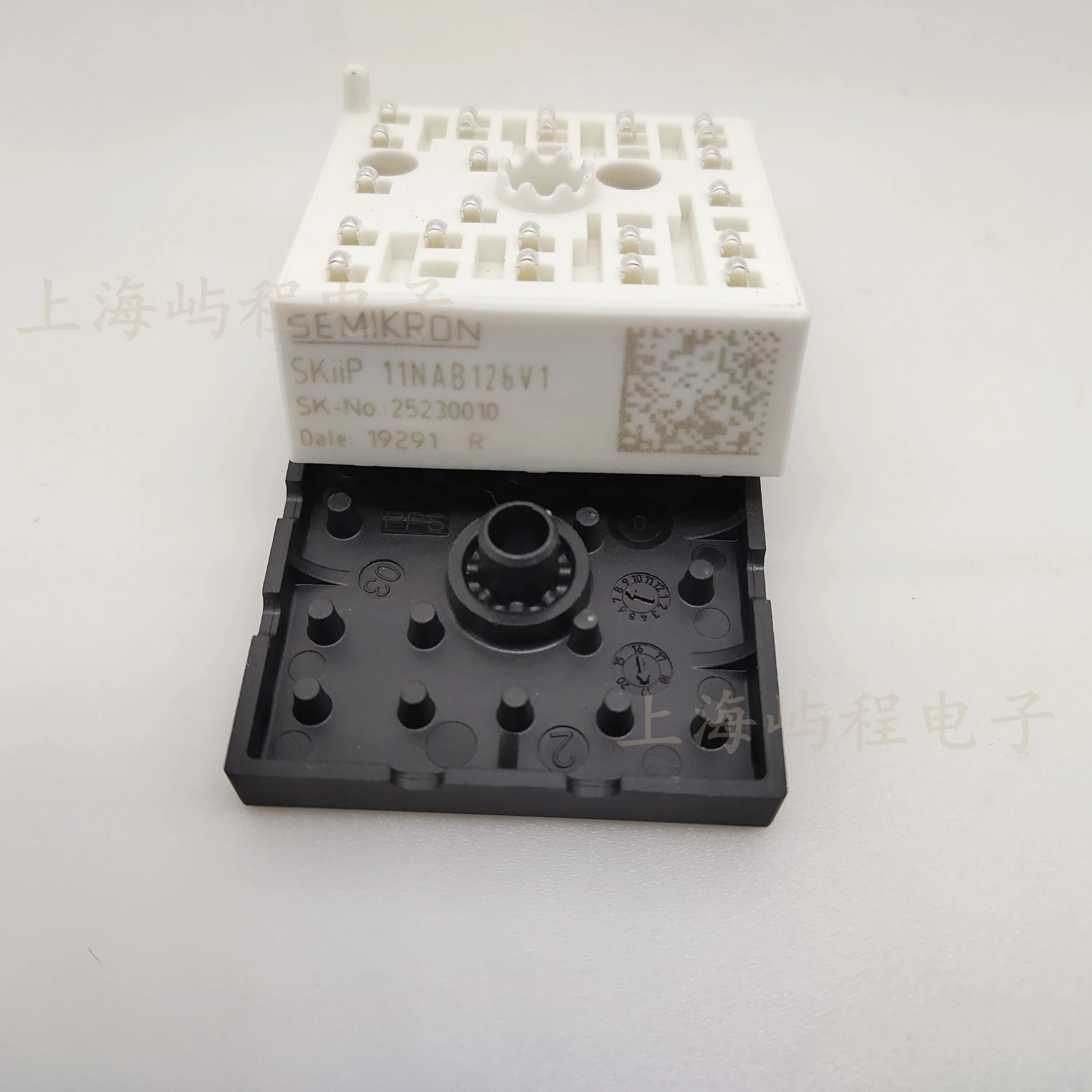 

Semi-Krone Simoncon insulated gate bipolar transistor module skip 14 nab 066 v1 skip 13 nab 066 v1