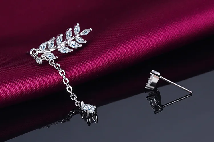 Женские асимметричные серьги из серебра 2019 пробы с фианитом | Украшения и