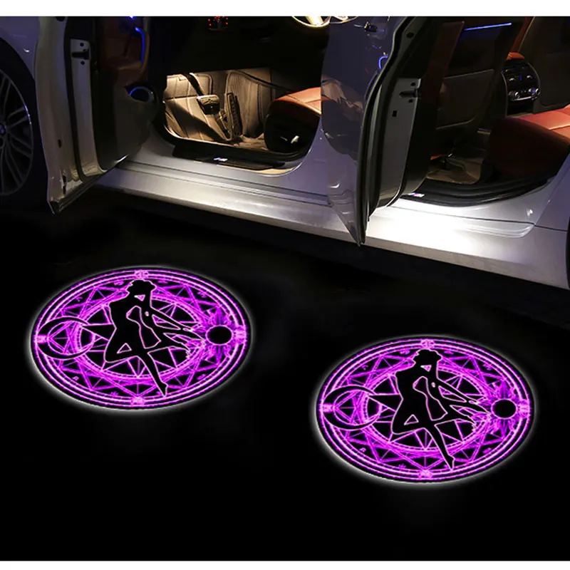 

Автомобильная аниме мультфильм Сейлор Мун проекционная лампа Добро пожаловать интерьер атмосфера открытие двери милое украшение автомоби...