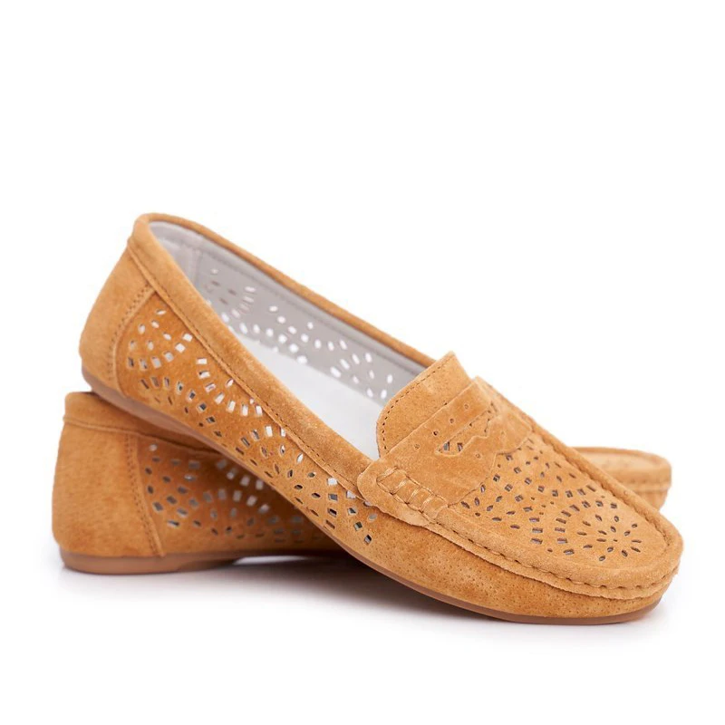 

2021 Summer New Style European and American Flat-bottom Hollowed Out Comfortable Peas Shoes 43 Yards