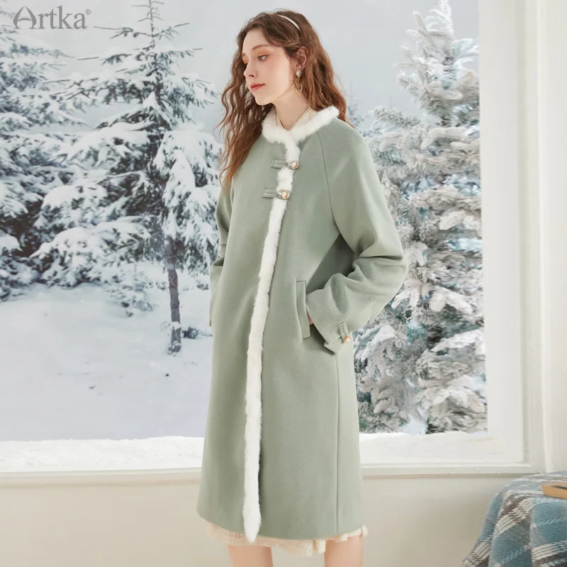 Женское шерстяное пальто средней длины ARTKA белое длинное с кроличьим мехом