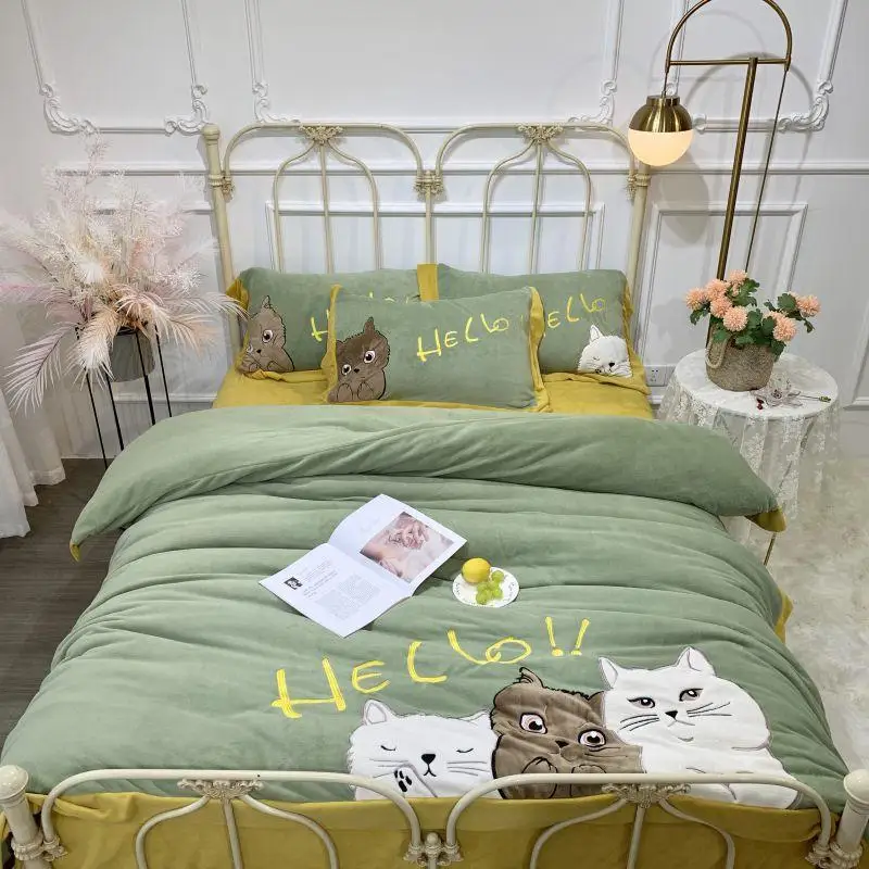 Кашемировый Комплект постельного белья из овчины с вышивкой Королевский размер