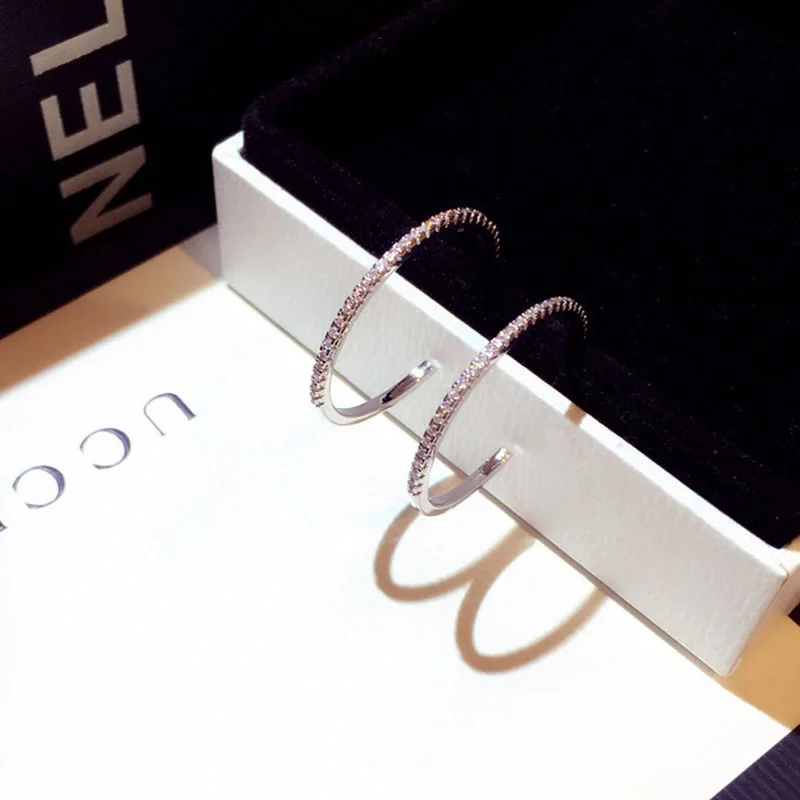 

2020 trend New fashion Korean Women's Hoop earrings with exaggerated rhinestone temperament earrings female fashion jewelry