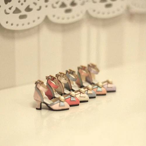 

Blythes doll shoes high heel shoes antique heels available for Blythes Dal momoko Lati Jerryberry doll accessories