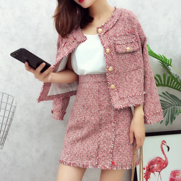 Женский костюм из двух предметов красный твидовый однобортный пиджак с бахромой