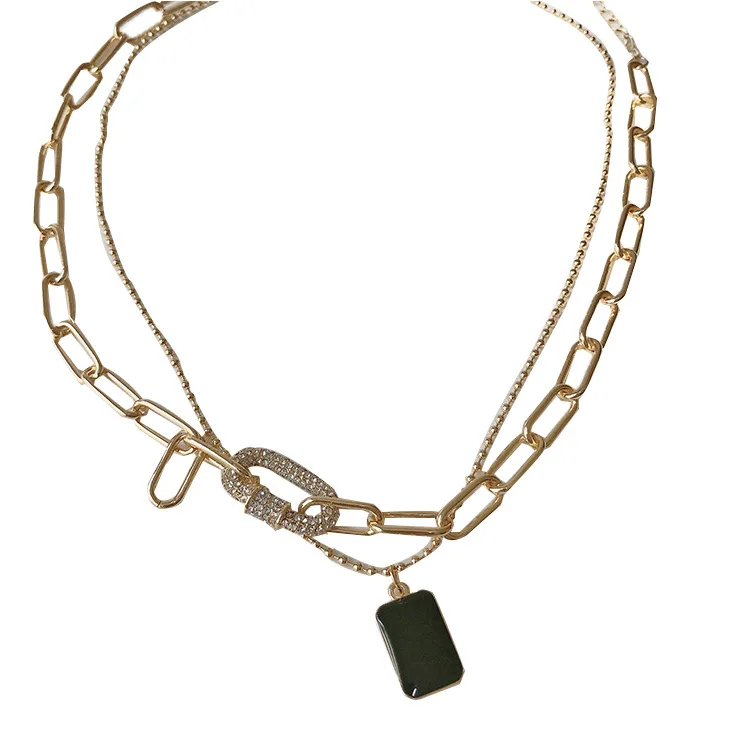 

Metal Square Pendant Necklace Simple Retro Personality Versatile Fashion Fold with Clavicle Necklace 2020 NEW