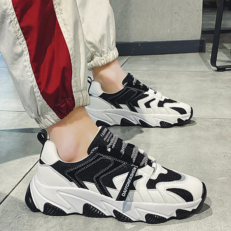 Кроссовки мужские дышащие на шнуровке модная повседневная обувь для ходьбы и