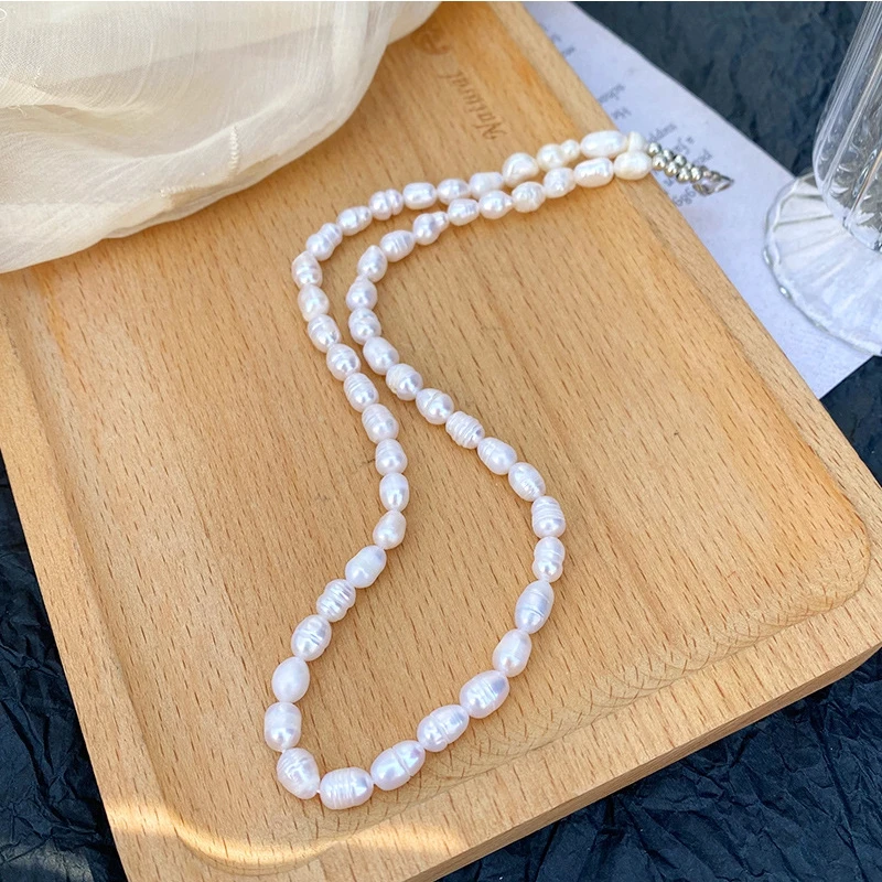 

Fashion Natural Freshwater Pearl Necklace Women's French Style Elegant Temperament Clavicle Chain Beaded Choker Vintage Jewelry