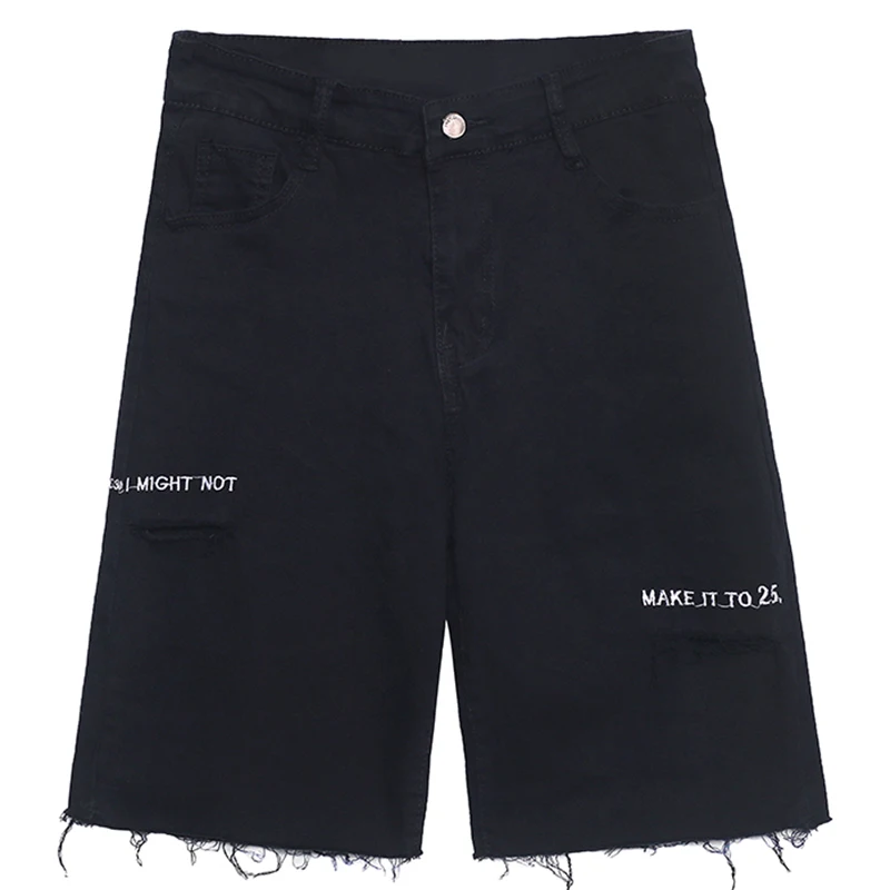

[EAM] Women Black Hole Embroidery Denim Shorts High Waist Loose Fit Half Length Trousers Fashion Tide Spring Summer 2021 1DD7981