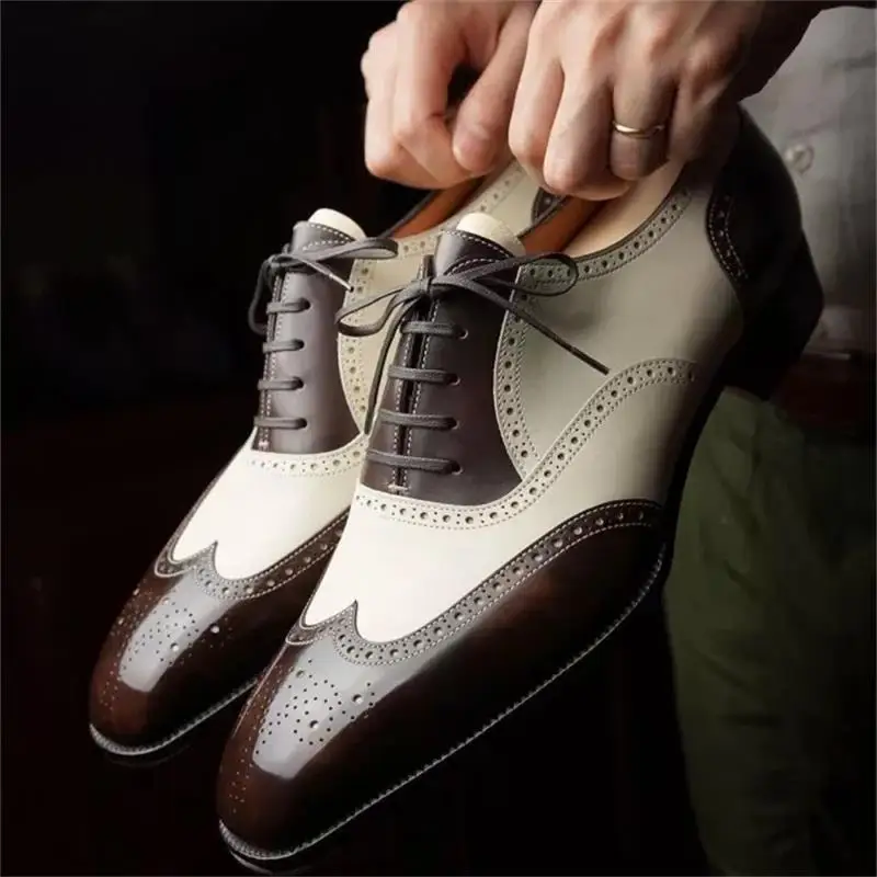 

MenShoes Fashion Casual Business All-match Handmade Classic Color Matching PU Hollow Lace-up Gentleman Brogue Shoes 7KG398