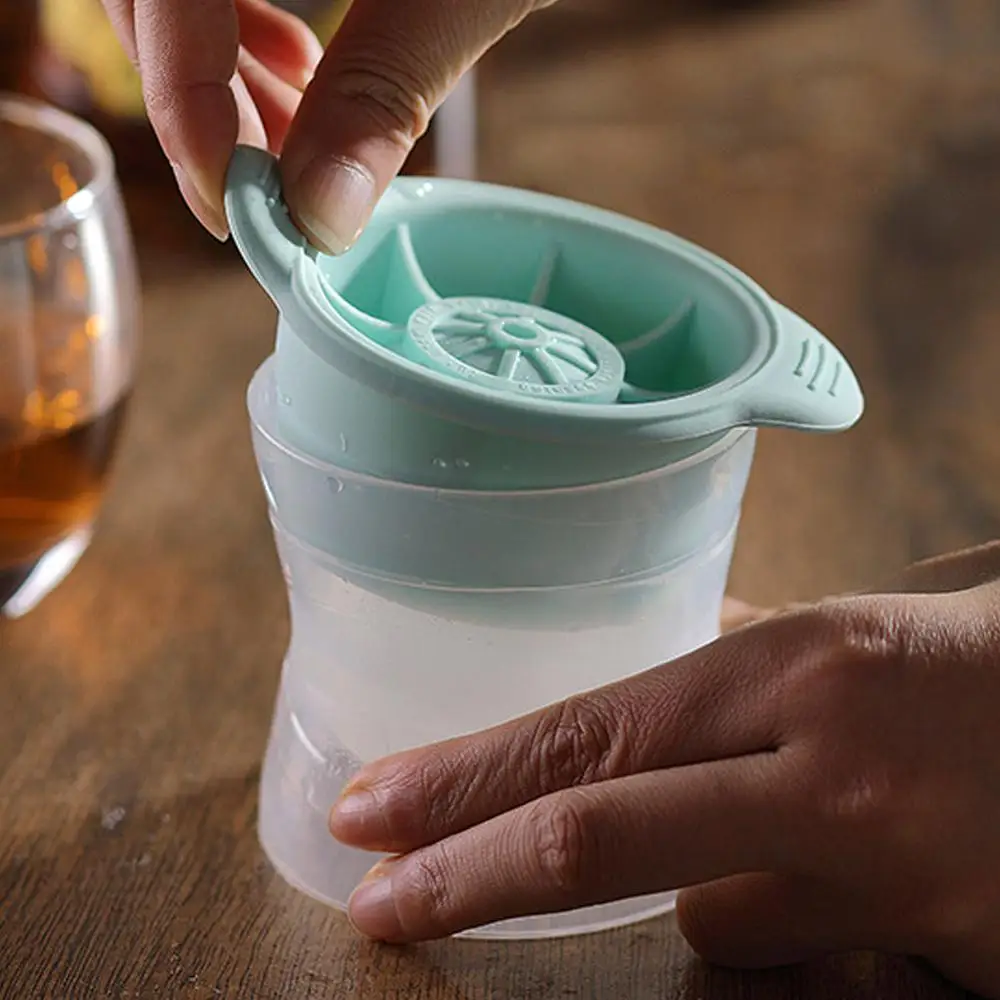 

DIY Ice Cube Mould Soft Silicone Reusable For Home Kitchen Bars Round Ice Tray Homemade Ice Hockey Tool