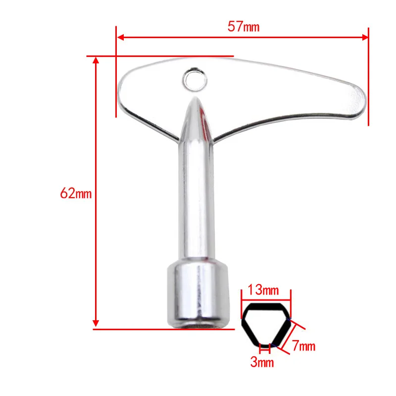 Гаечный ключ многофункциональный треугольный для сантехники радиаторов