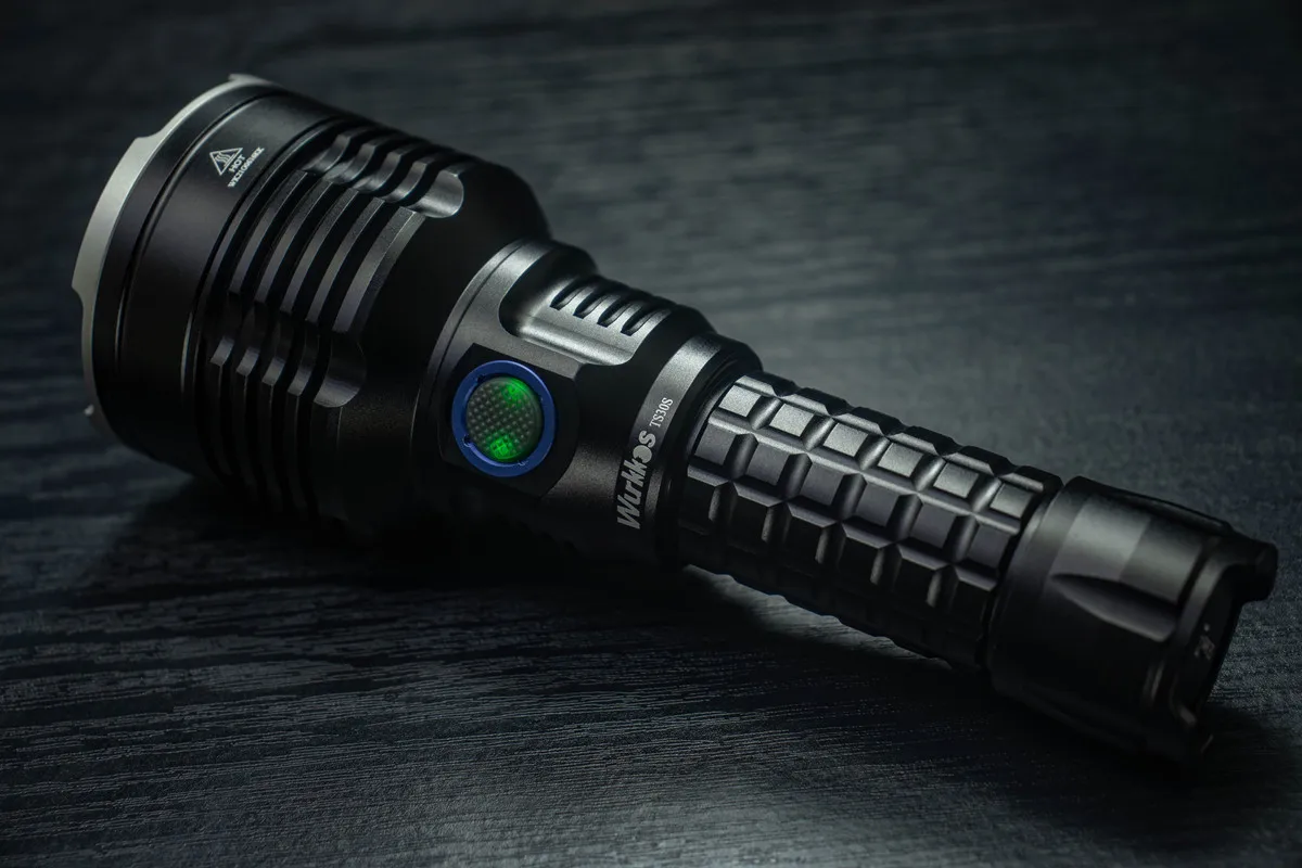 Kaufen Wurkkos TS30S USB C Wiederaufladbare 21700 Taschenlampe SBT 90,2 Leistungsstarke LED Licht 6000lm Mit Extra Edelstahl Lünette Anduril Version