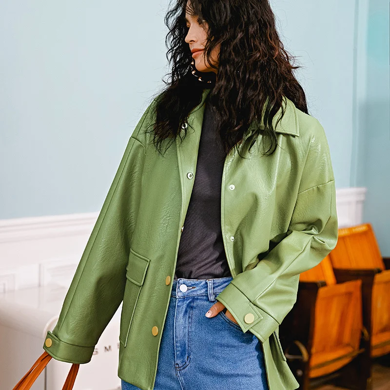 

Jeyzy-abrigo holgado de cuero sintético para mujer, chaqueta verde suave con cuello vuelto, abrigo de motorista con bolsillo