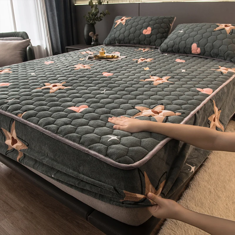 

Зимнее теплое покрывало, хрустальное бархатное стеганое утолщенное постельное белье, чехол на матрас с резинкой, простыня на резинке