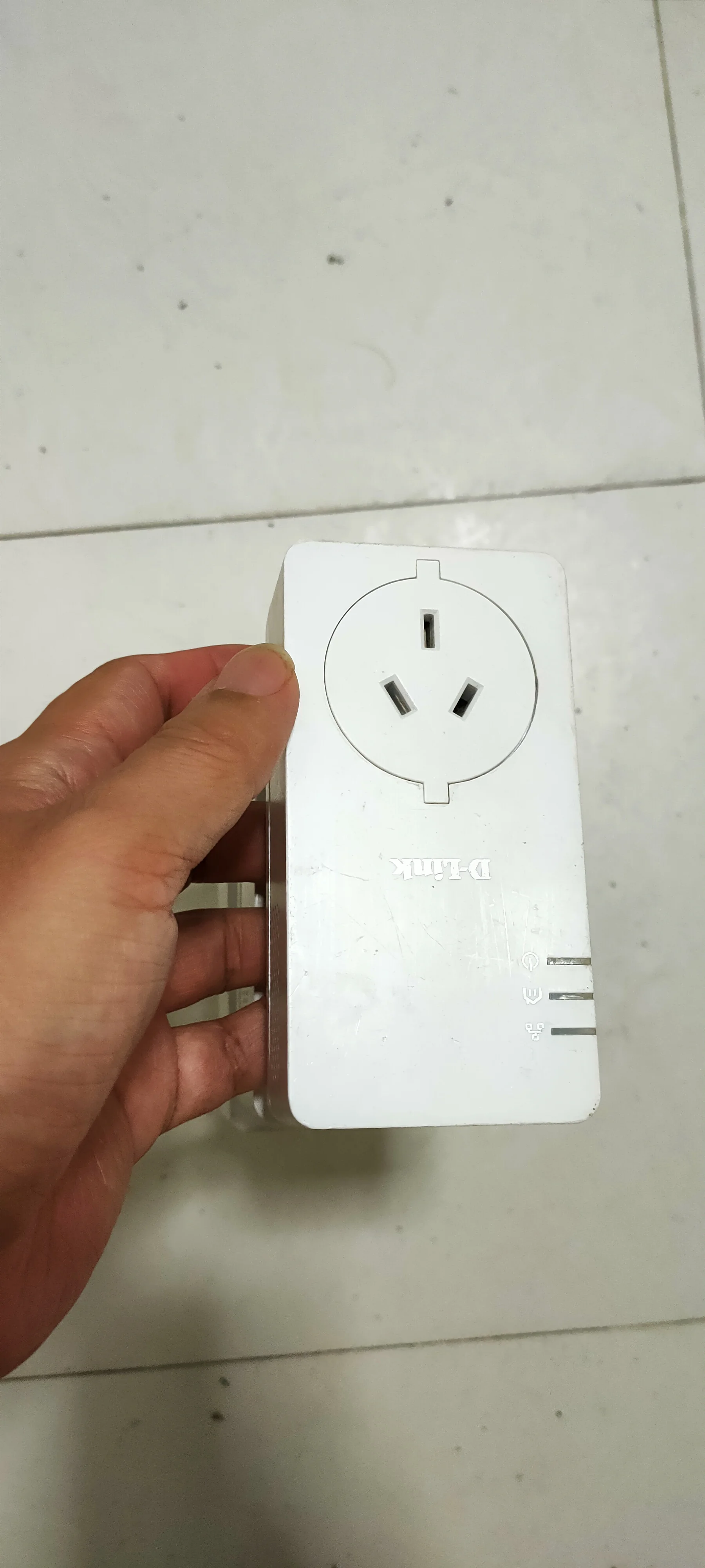 Адаптер для штепсельной вилки до 2000 Мбит/с|Сетевые адаптеры c передачей данных по