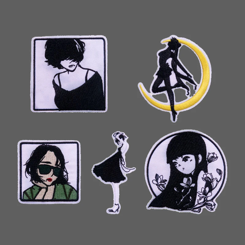 

Japanese Anime Beautiful Moon Girl Patches Iron on Embroidered Appliques Patch For Children Boys Clothes