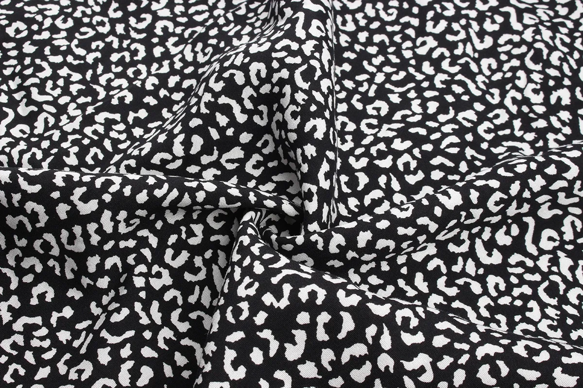 

2021 Summer New Causal Leopard Print Women Holiday Dress Deep V Neck Half Sleeve Ladies Single Breasted Midi Dresses Vestidos