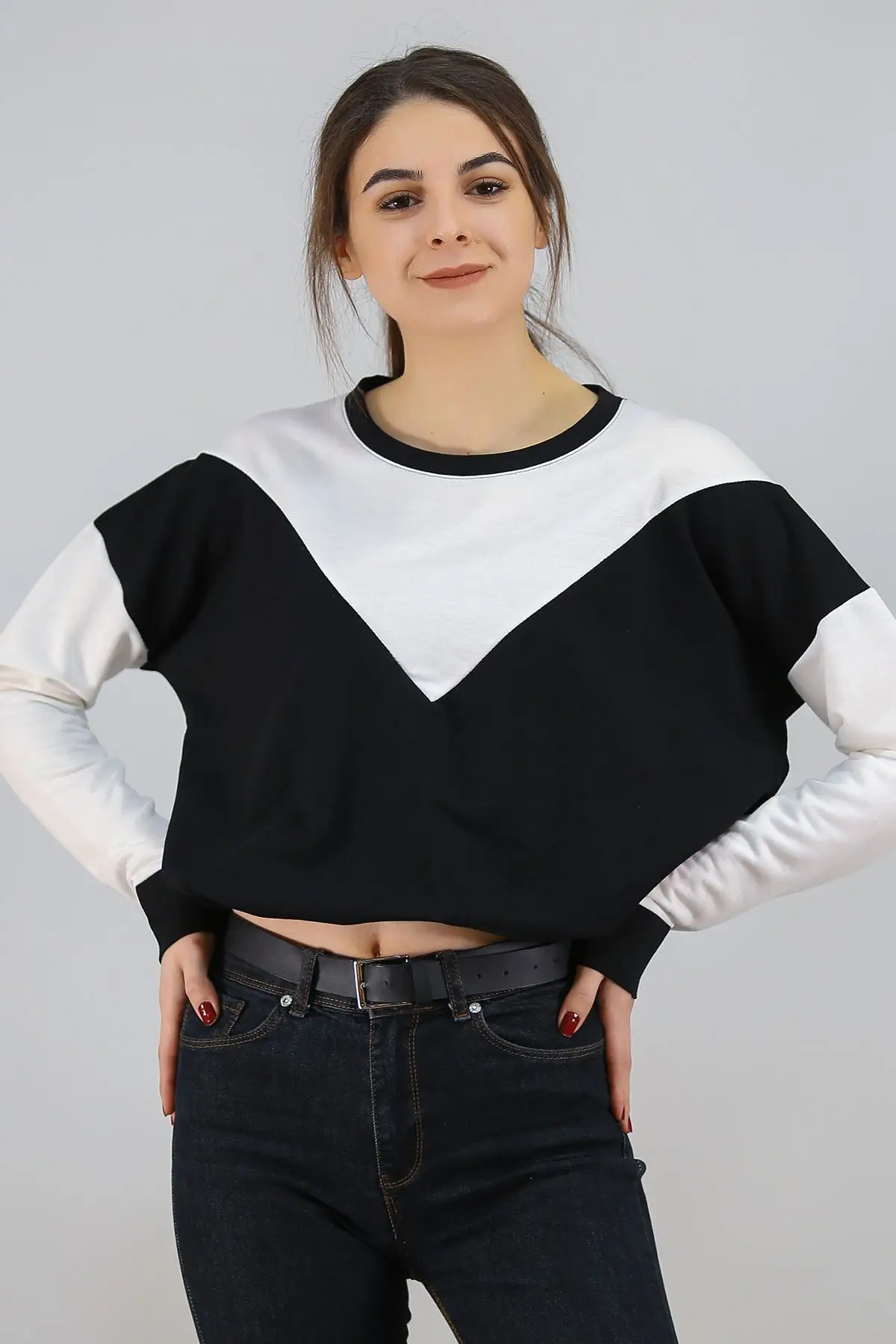 

Garnili Sweatshirt Black
