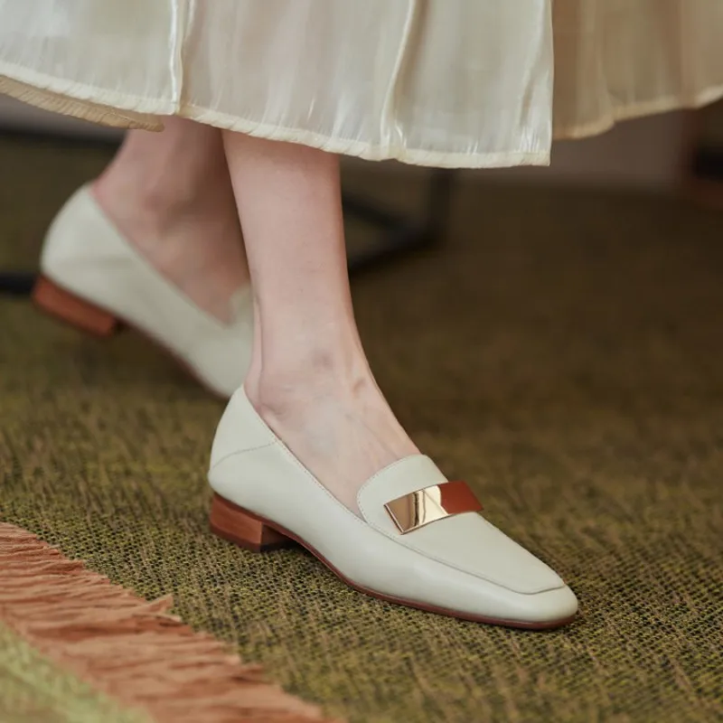 

Soft Natural Genuine Leather Women Loafers Metal Charm Comfortable Shoes Black Beige Metal Charm Woman Casual Leisure Flats Shoe