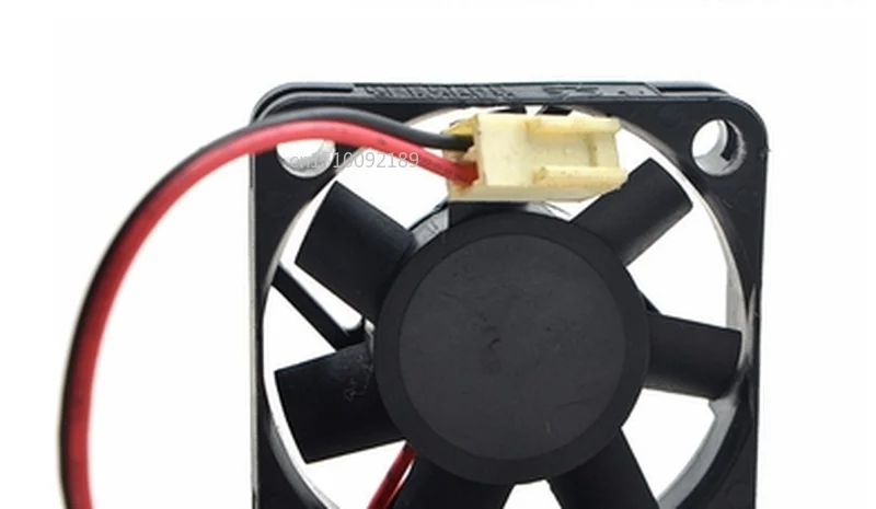 

Original MB40100V2-0000-A99 DC5V 0.90W 40*40*10MM 4CM cooling fan
