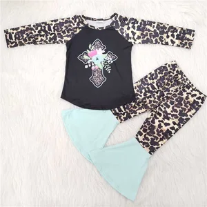 Fall/Winter Leopard Cross Outfits Baby Girls Long Sleeves Shirt Bell Bottom Pants Kids Sets Children Clothes Boutique Wholesale Fall/Winter Leopard Cross Outfits Baby Girls Long Sleeves Shirt Bell Bottom Pants Kids Sets Children Clothes Boutique Wholesale
