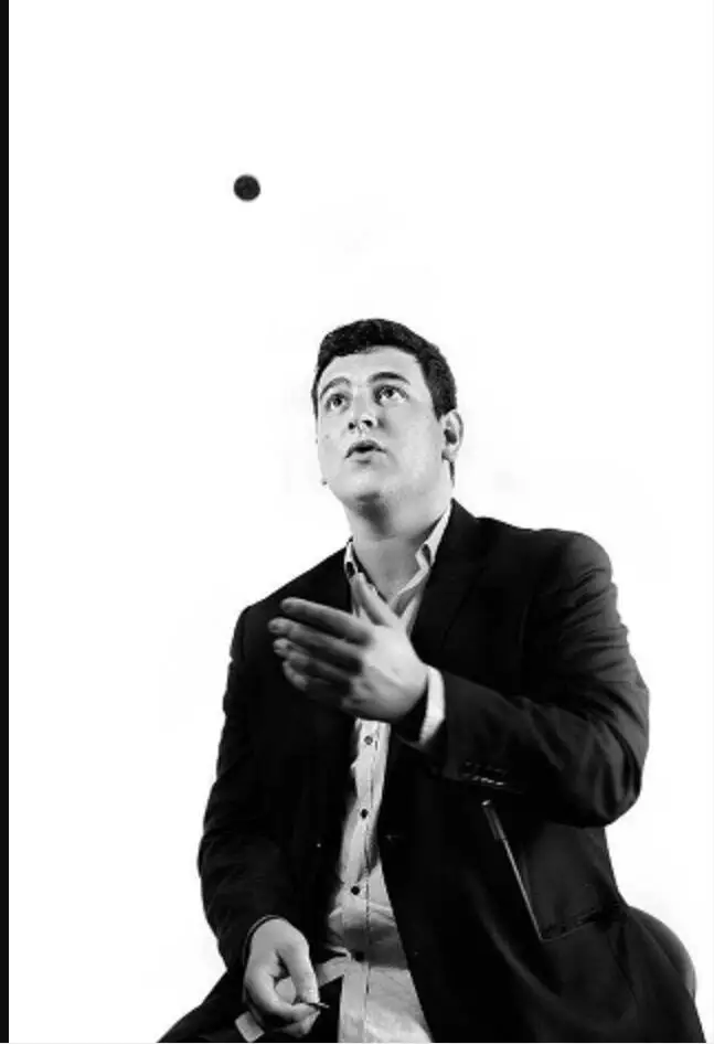 

2020 Pierre Boc Live 18 April , magic tricks (no props)