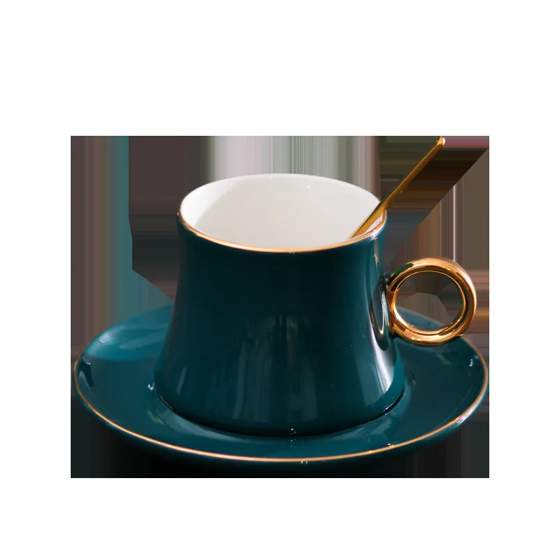 Веселая жаркая американская зеленая королевская керамическая чашка и блюдце