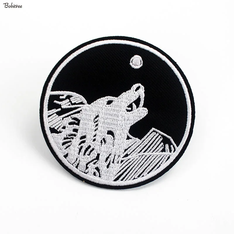 Нашивки из ткани с вышивкой Белого Волка наклейки аппликацией в виде хиппи для