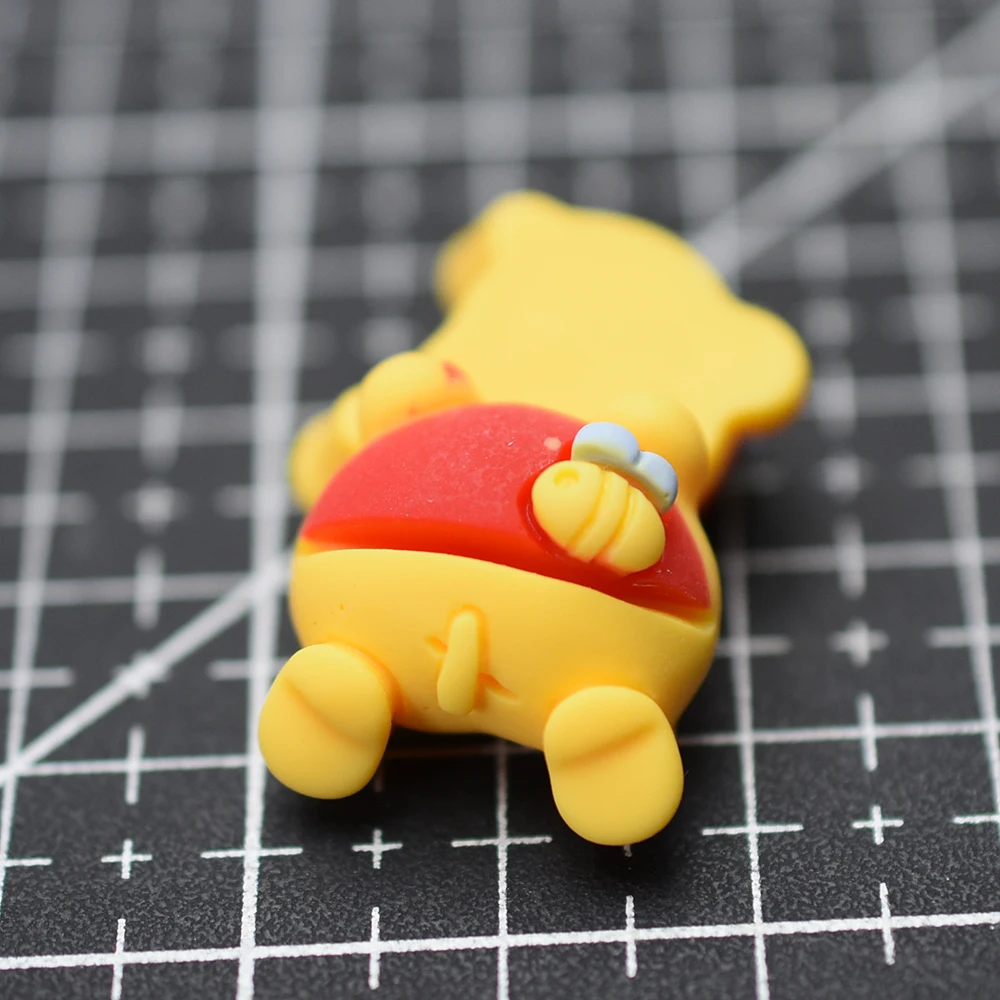 

1pcs/lot resin flat back Simulation animal bear hip 18mm Cabochons Scrapbooking Hair Bow Center DIY Christmas decration