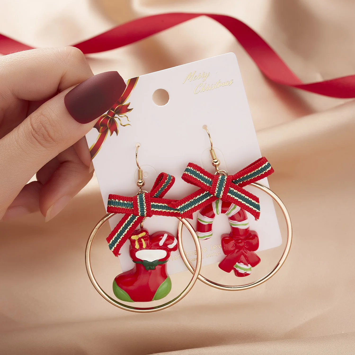 

2021 New Year Santa Snowman Hair Ball Pendant Stud Earrings For Women Jewelry Cute Accessories