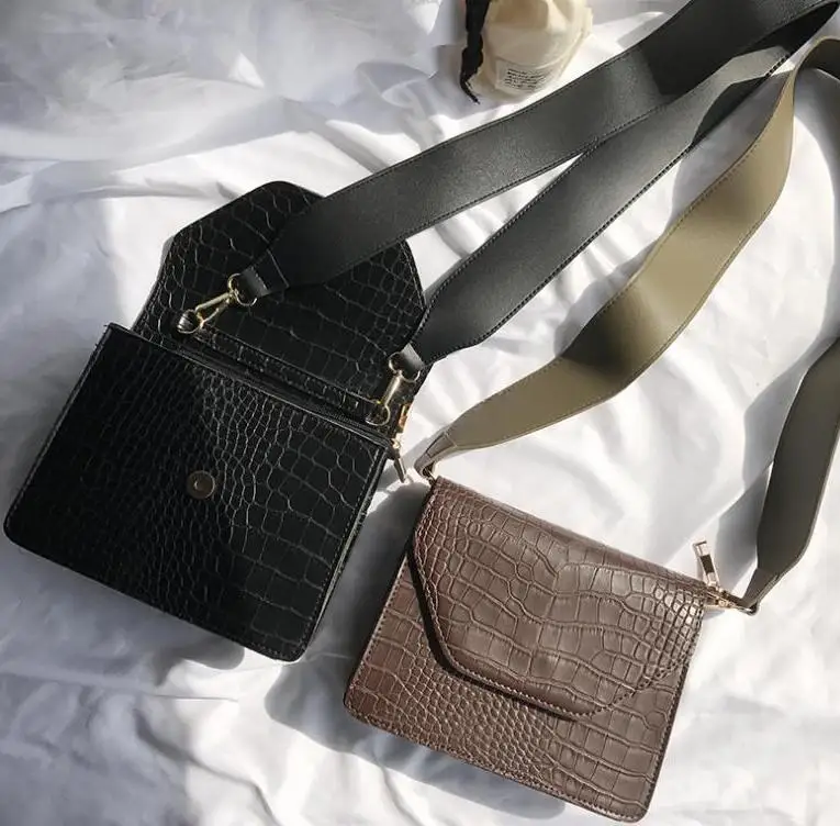 Новая маленькая квадратная сумка из искусственной кожи элегантная