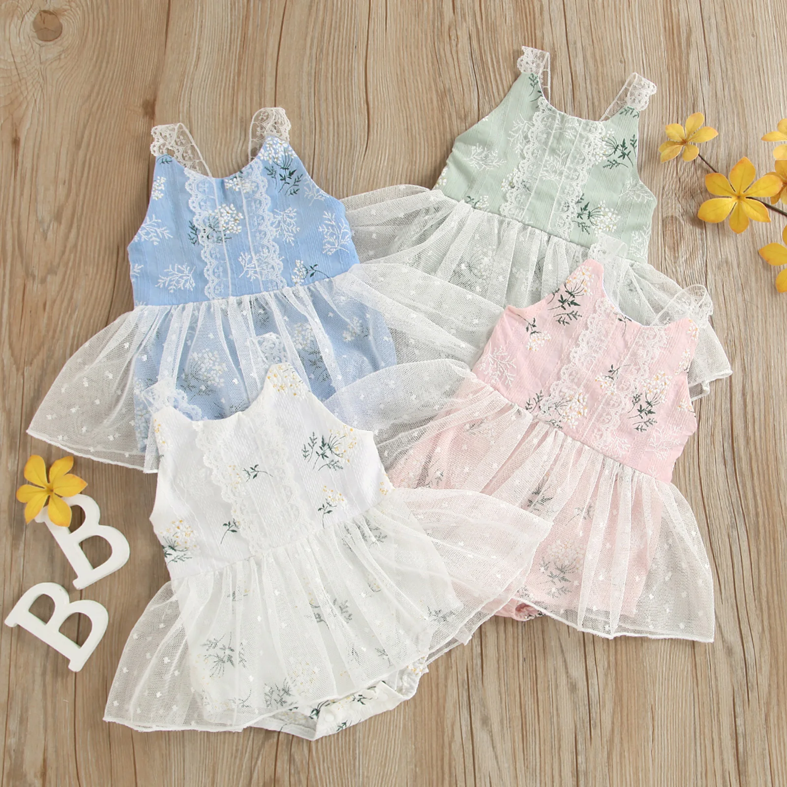 

Newborn Summer Mesh Romper Baby Girls Sleeveless Plant Pattern U-shaped Neck Lace Trim Playsuit