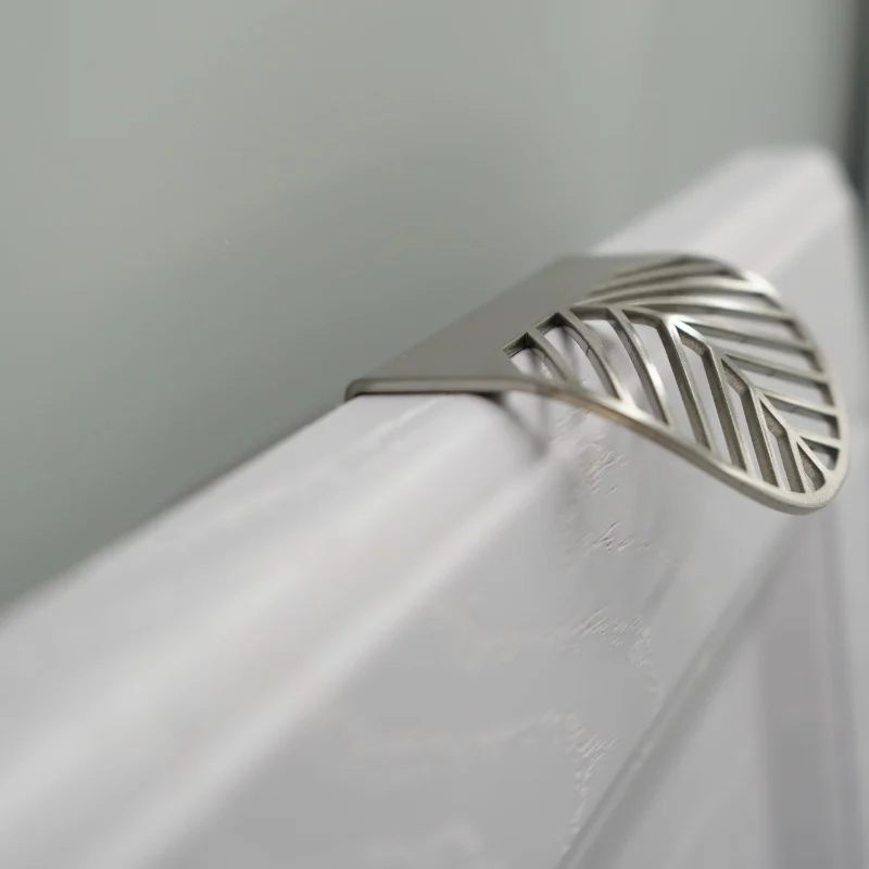 Stainless Steel-6cm Скрытая латунная ручка и ручка 3 цвета Невидимая ручка в форме листа шкаф/ручка для шкафа золотая ручка для мебели из нержавеющей стали - Цвет: Stainless Steel-6cm