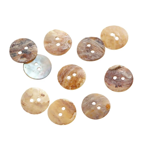 

20Pcs New Natural Shell Sewing Buttons Scrapbooking 2 Holes Round Natural Color For Sewing Crafts DIY Clothing Garment Supplies