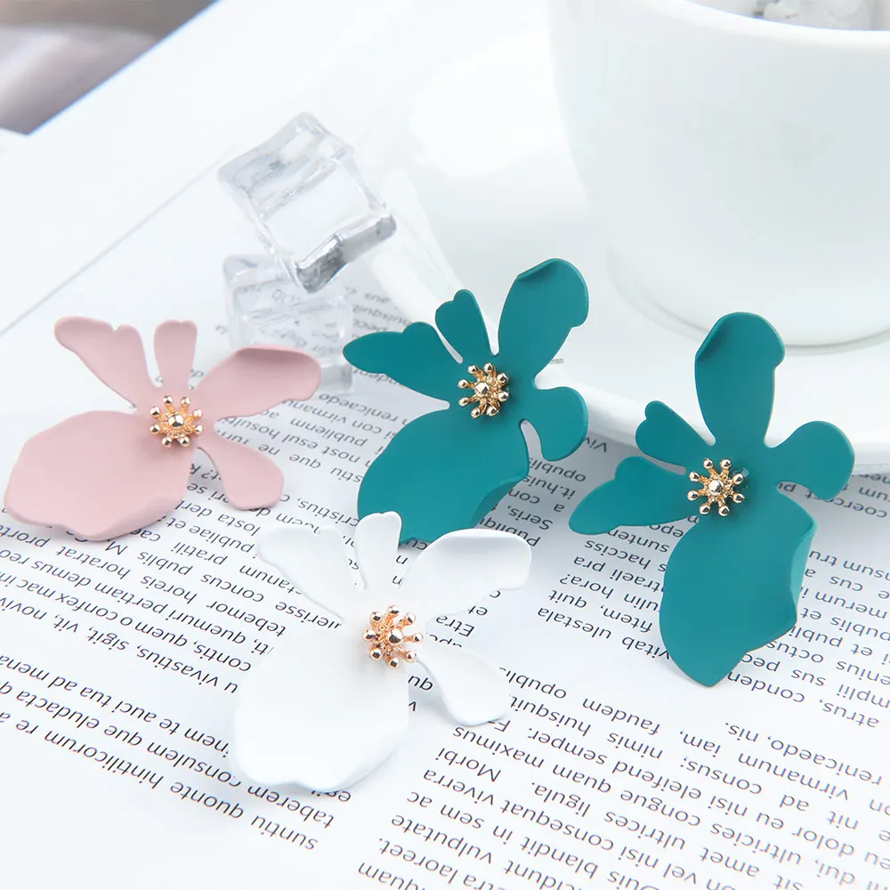 Женские акриловые серьги Hyperbole в виде цветка большие белые оранжевые зеленые