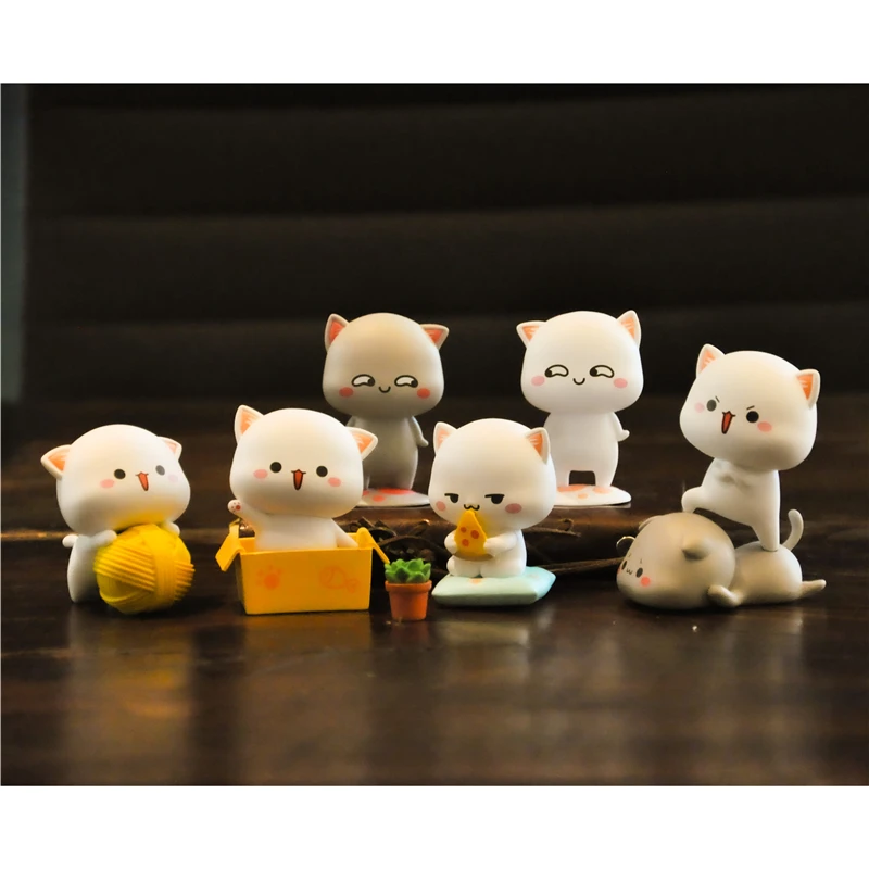 

Blind Box 6 Style Anime PVC Figure Toys Funny Honey Peach Cat Series Surprise Model Random Figurine Garage Kit Gift 8Pcs/Set