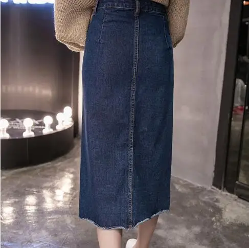 Женская юбка светло-синяя темно-синяя черная джинсовая на пуговицах спереди