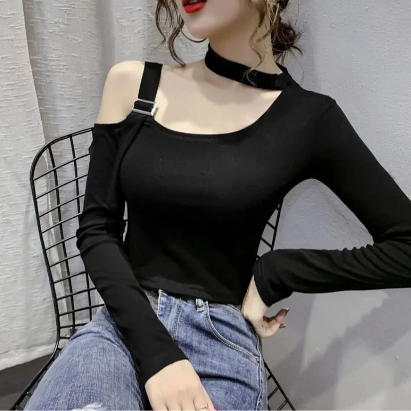 

Black goth t-shirt female halter tops long sleeve tee shirt femme women clothing 2021 Spring summer buckle corset Tees tops