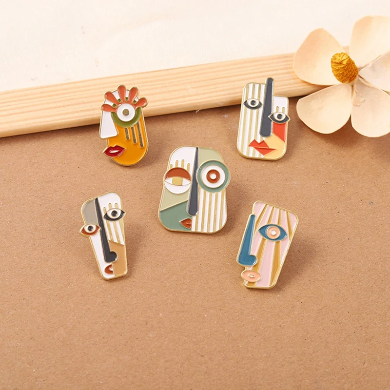 

Abstract Face Enamel Pins Modern Geometric Portrait Art Metal Brooches Animal Badges Pins Up Gift For Men Women Accessories