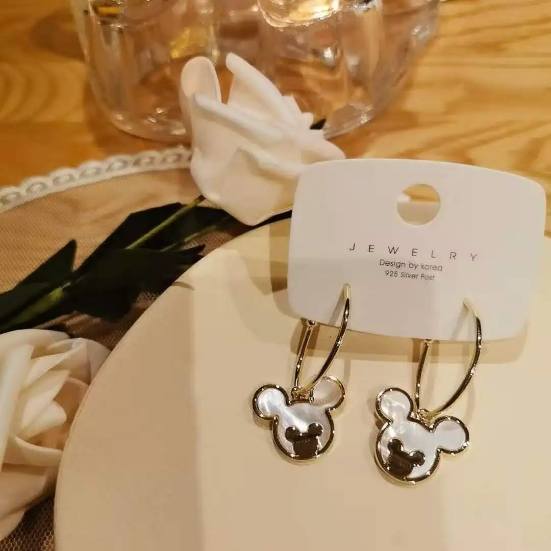 

Disney Mickey Mouse Fashion Earrings Cartoon Style Eardrop Sweet All-match for Women Earrings Jewelry Accessories Birthday Gifts