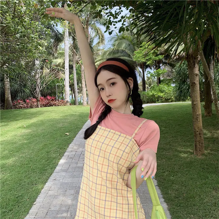 

Summer suspender dress women's 2021 new sexy hot girl's buttock wrapped slim and retro floral A-line skirt