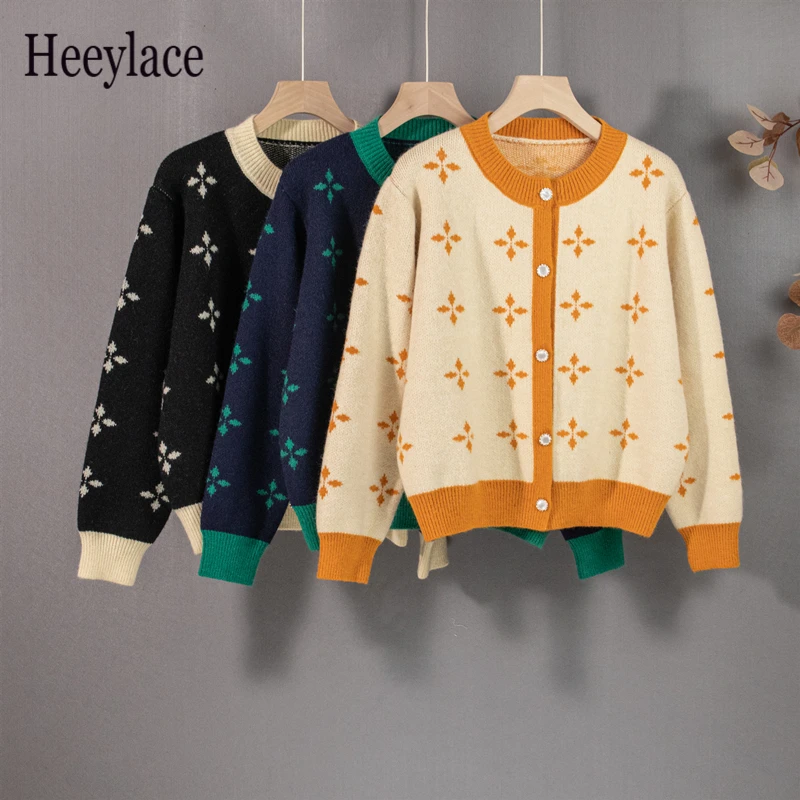 

Новинка 2021, женские свитера на осень и зиму, элегантный цветочный кардиган, Модные Винтажные трикотажные женские короткие топы