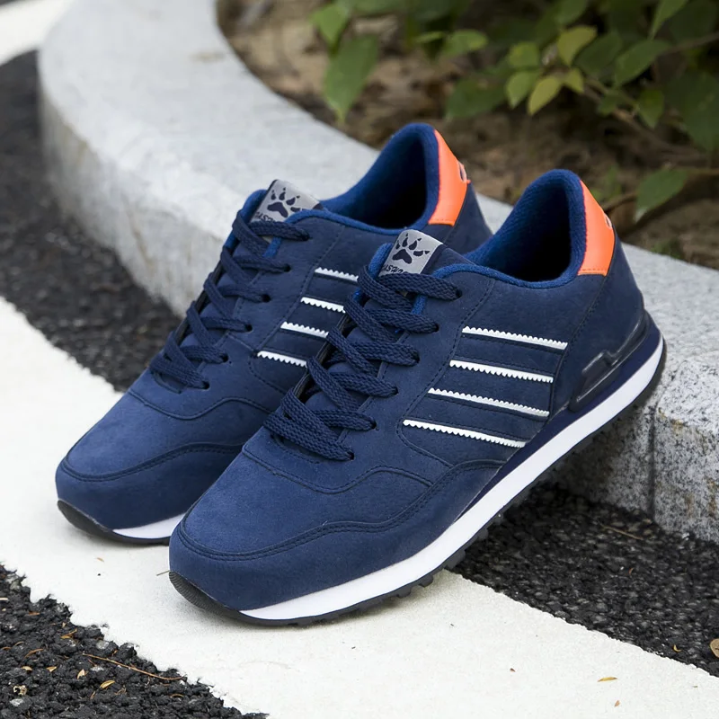 SALUDAS Men Running Shoes Light Suede Leather Sneakers Classic Casual Shoes Comfort Outdoor Breathable Flats Jogging Sport Shoes