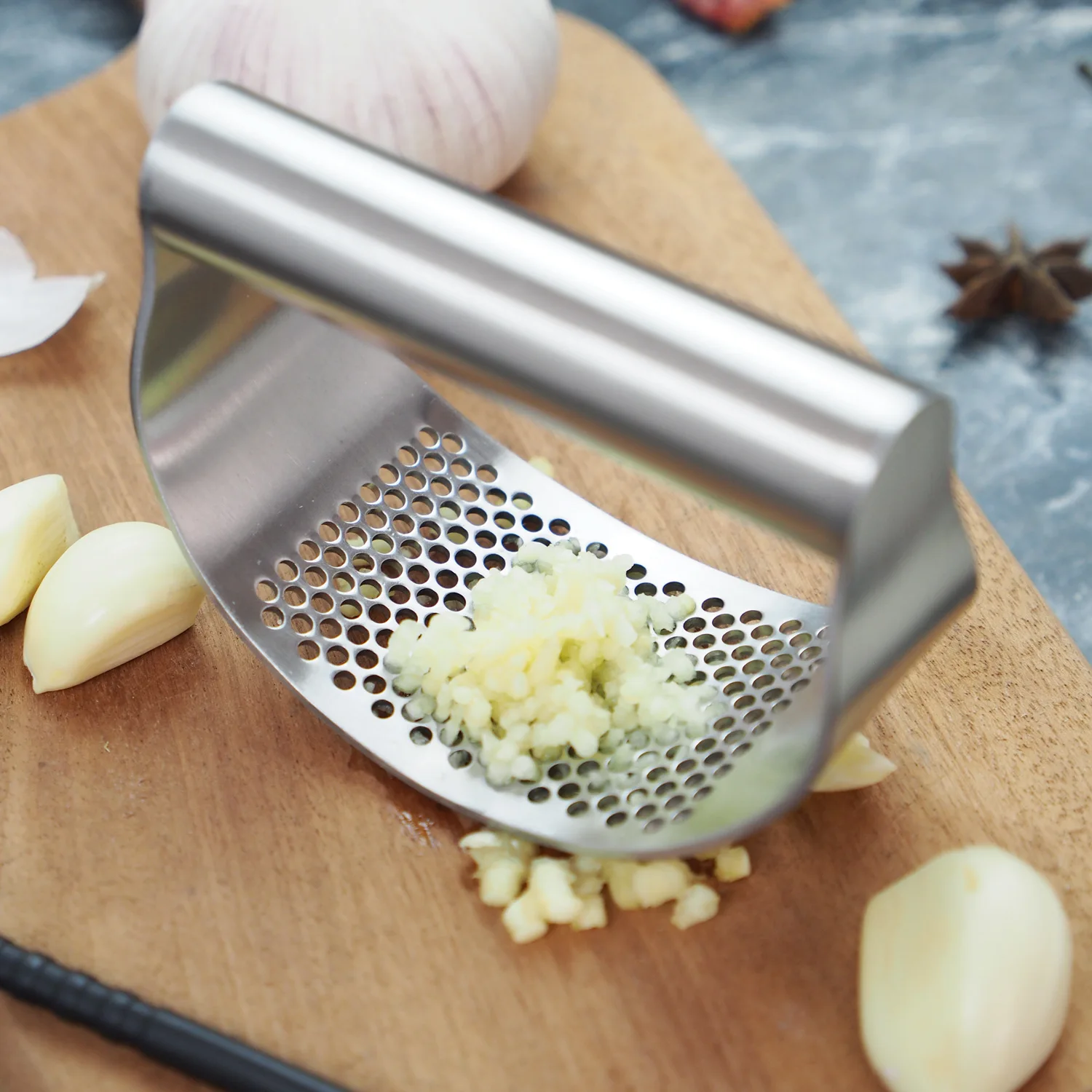 

Manual Garlic Press Curved Multi-function Garlic Grinding Slicer Chopper Stainless Steel Garlic Presses Cooking Gadgets Tool