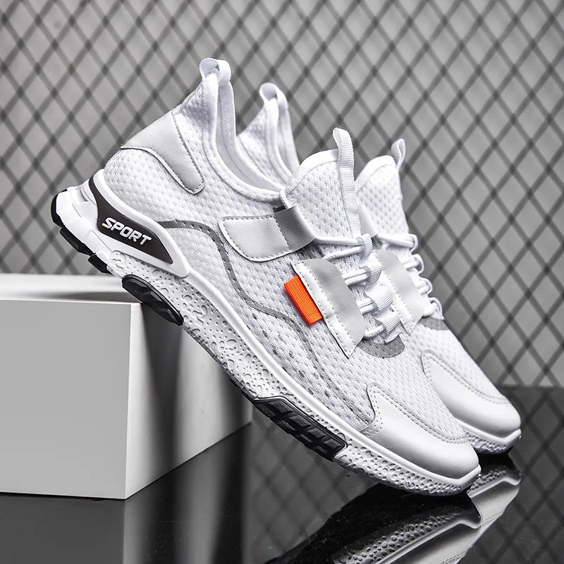 

New Summer Men's Running Shoes Fly Woven Breathable White Casual Sports Shoes Student Male Sneakers