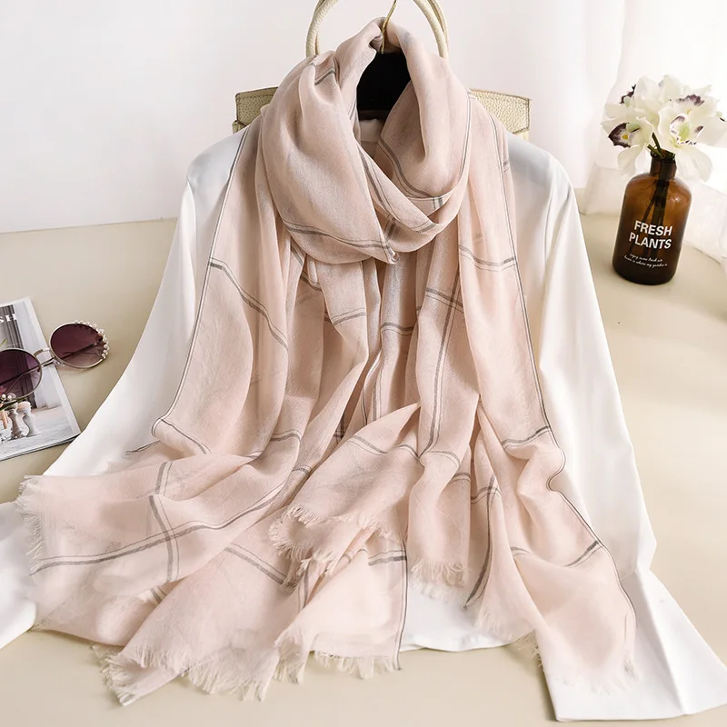 

2020 spring autumn new thickening warm Plaid women's scarf air conditioning room thick shawl European fashion stripe Plaid Scarf